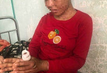 Điều tra nghi án người giúp việc bị bà chủ tra tấn như thời Trung cổ Điều tra nghi án người giúp việc bị bà chủ tra tấn như thời Trung cổ