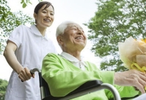 CHĂM SÓC NGƯỜI GIÀ NUÔI NGƯỜI BỆNH TẠI PHƯỜNG 13 QUẬN 10 CHĂM SÓC NGƯỜI GIÀ NUÔI NGƯỜI BỆNH TẠI PHƯỜNG 13 QUẬN 10