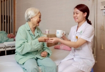 CHĂM SÓC NGƯỜI GIÀ NUÔI NGƯỜI BỆNH TẠI PHƯỜNG 10 QUẬN 10 CHĂM SÓC NGƯỜI GIÀ NUÔI NGƯỜI BỆNH TẠI PHƯỜNG 10 QUẬN 10