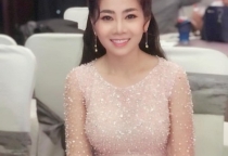 Ngỡ ngàng thấy diễn viên Mai Phương tươi tắn trở lại với công việc Ngỡ ngàng thấy diễn viên Mai Phương tươi tắn trở lại với công việc